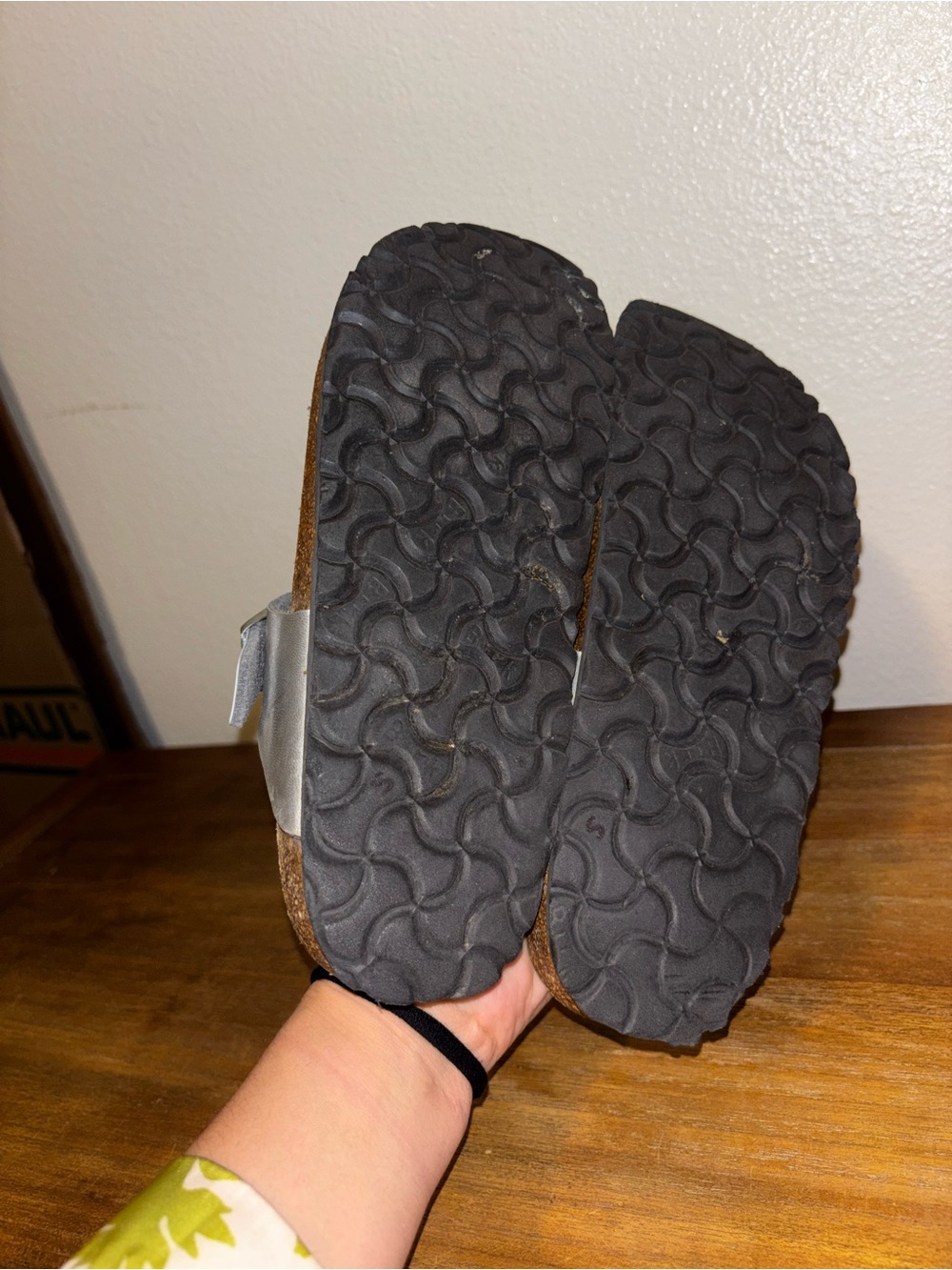 Birkenstock Gizeh Birko-Flor Silver Leather Sandals Women's Size US Sz 7.5 EU 38 - Picture 5 of 7